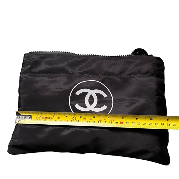 Chanel Cosmetics Puffer Bag - Picture 6 of 7